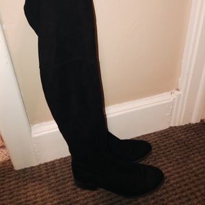 🌟Donating Soon⭐️ Tie up black boots